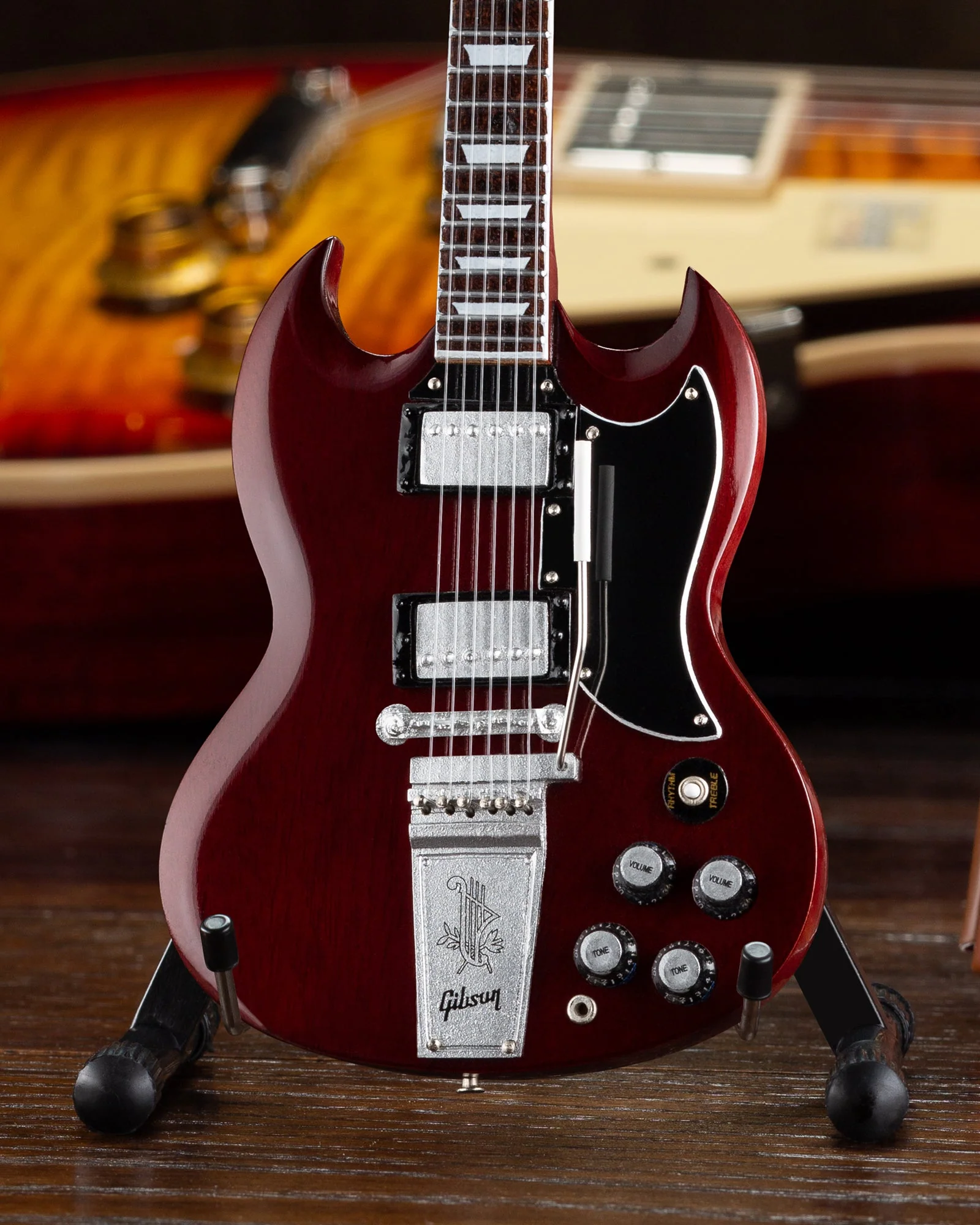 GIBSON 1964 SG STANDARD CHERRY 1:4 SCALE MINI GUITAR MODEL