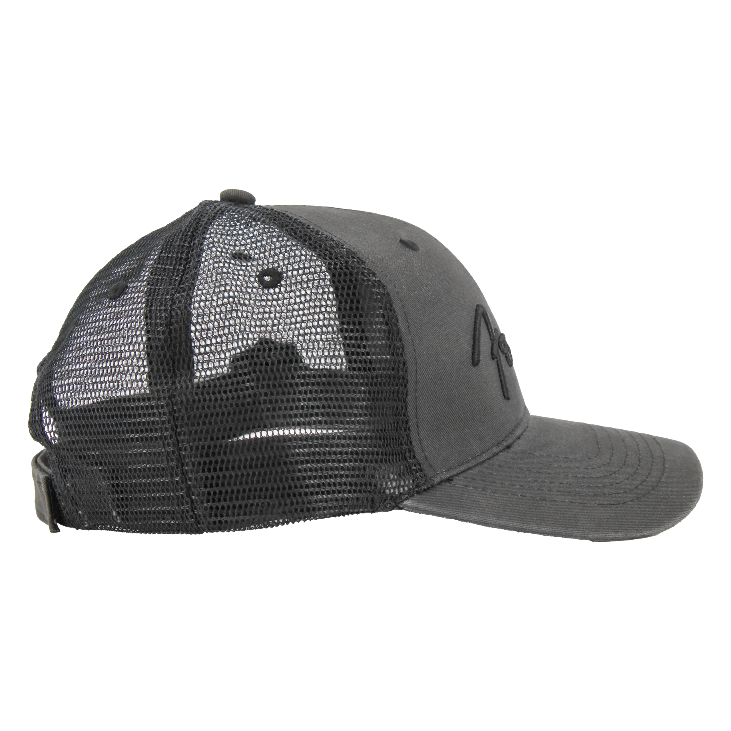 FENDER BLACK OUT TRUCKER HAT