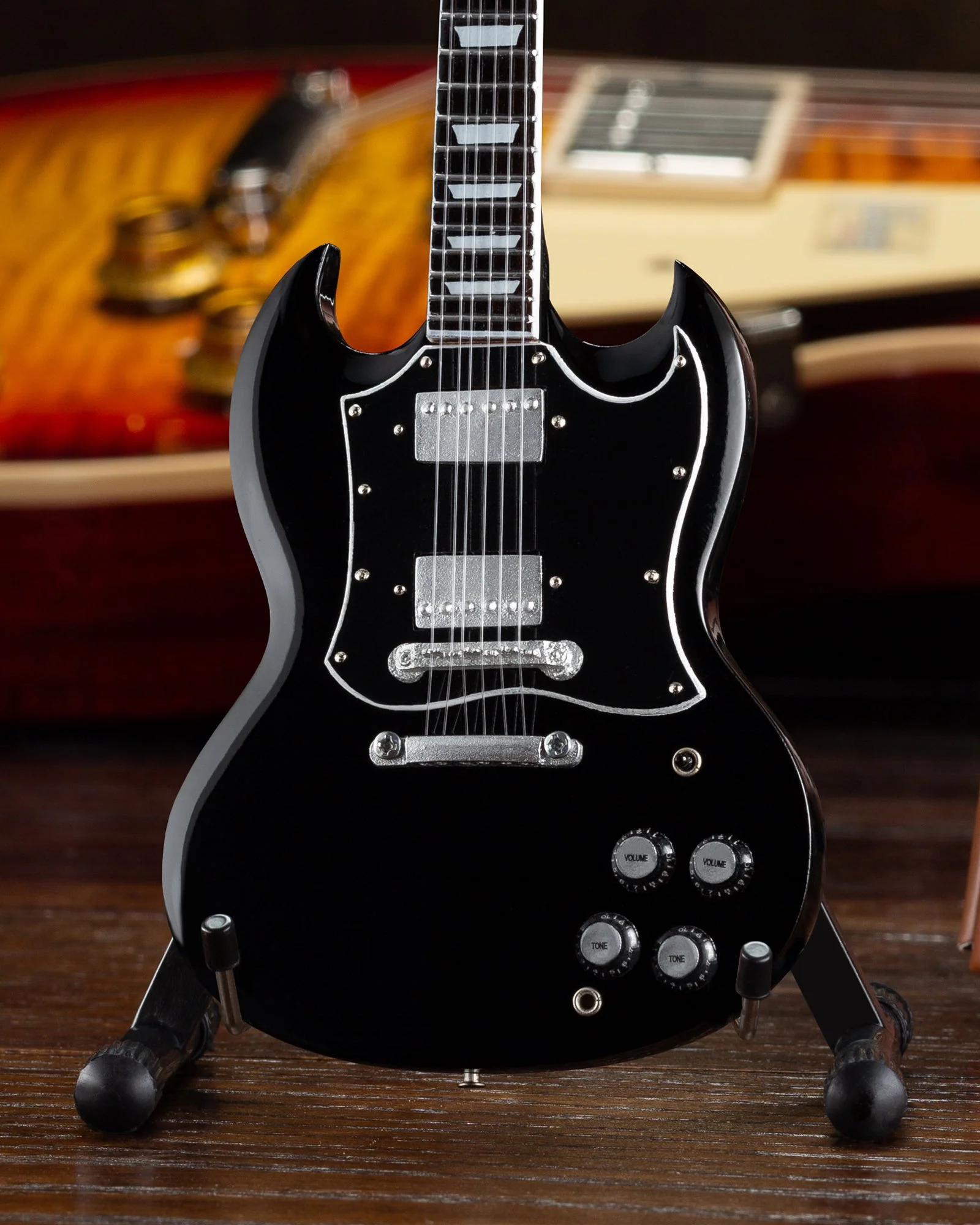 GIBSON SG STANDARD EBONY 1:4 SCALE MINI GUITAR MODEL