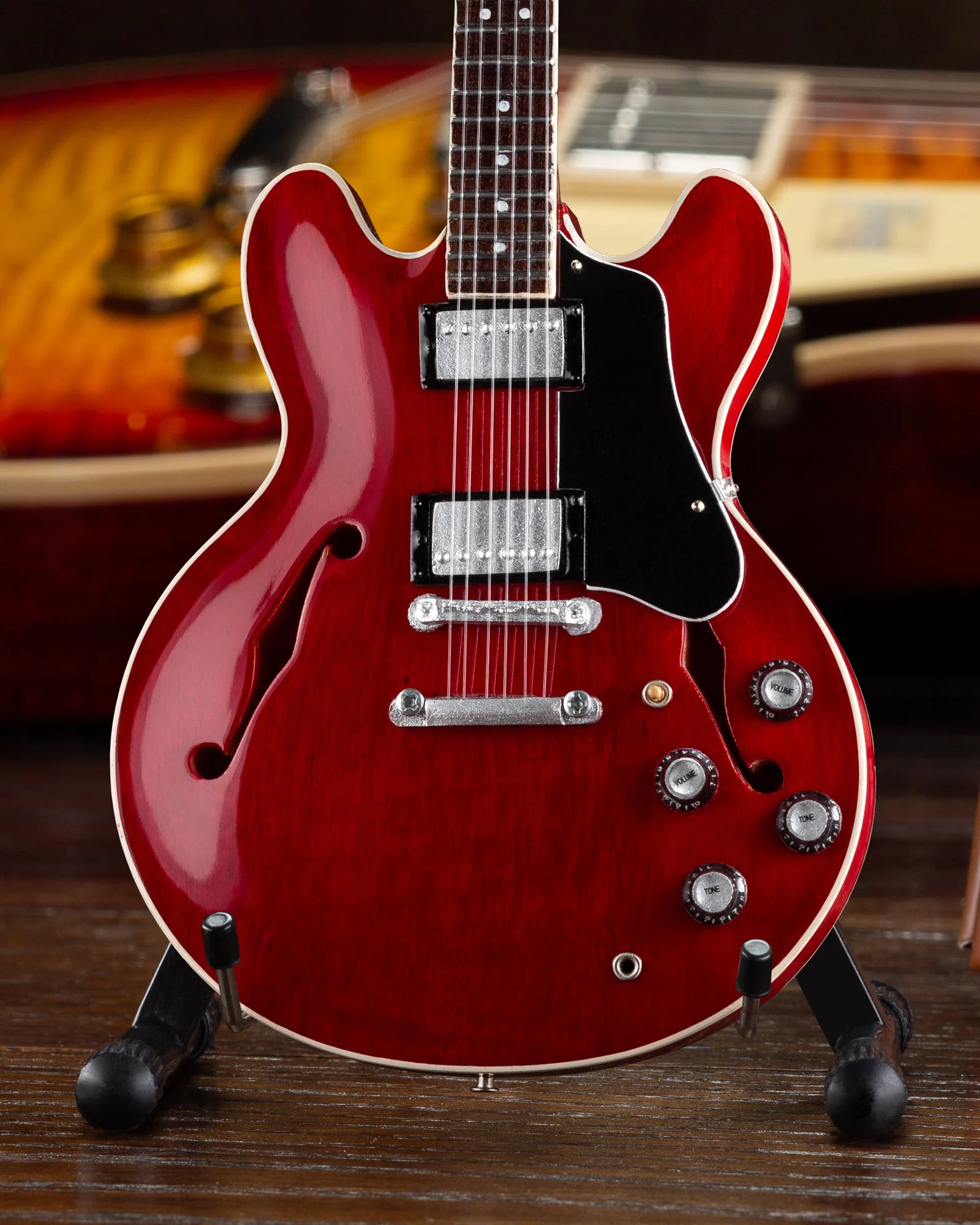 GIBSON ES-335 FADED CHERRY 1:4 SCALE MINI GUITAR MODEL